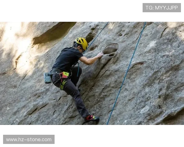 广州攀岩队战术变革引发热议攀岩运动新风潮与发展探讨